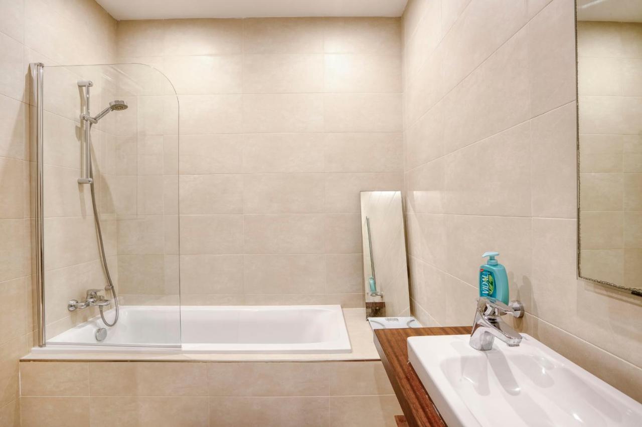 Apartment With Pool-Hosted By Sweetstay Zebbug  Buitenkant foto
